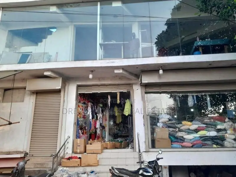 Commercial Building for Sale – Pamunuwa Glambeer Place, Maharagama