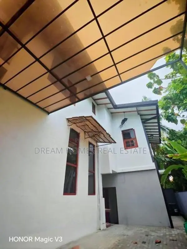10 Perches 5 Bedrooms House For Sale Himbutana Town