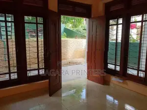3 Bed Downstair House Rent in Kandy