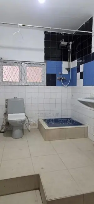 UNFURNISHED HOUSE FOR RENT COLOMBO 7 LONGDON PLACE CHA2892