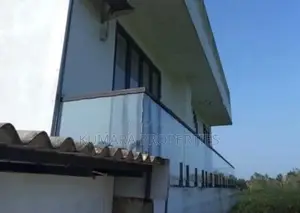 Beautiful 4-Bedroom House for Sale – Pandura