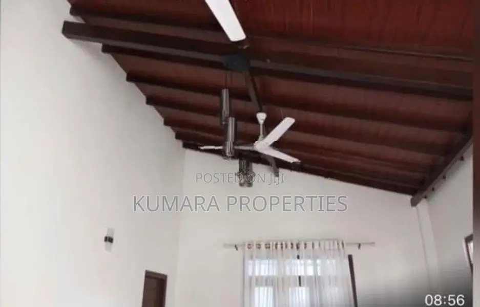 Beautiful 4-Bedroom House for Sale – Pandura