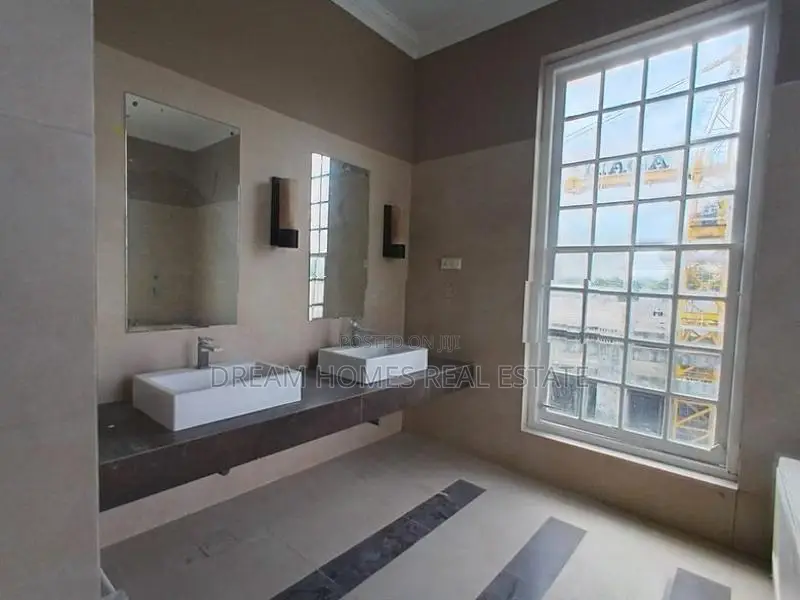 Commercial Building for Rent Near Sethsiripaya – Battaramulla