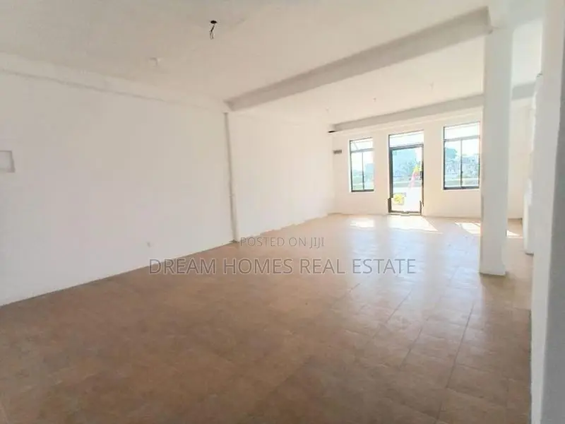Commercial Building for Rent – Nugegoda (Stanley Tilakaratne Mawatha)