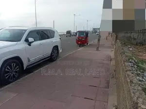 Marine Drive Land for Sale Colombo 4