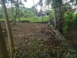 Land for Sale in Kudamaduwa