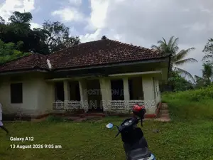 Land for Sale – Padukka, Yatawatura