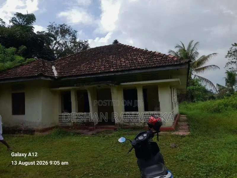 Land for Sale – Padukka, Yatawatura