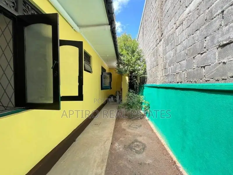 House for Sale - Ratmalana, Malibone Junction