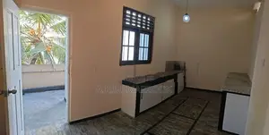 COLOMBO 6 W.A.SILVA MW UNFURNISHED 2ND FLOOR 3 BR 2 BATH HOUSE FOR REN