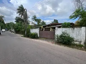 Commercial Property - Facing Bokundara Maharagama Main Rd