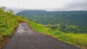 Land in Pudaluoya