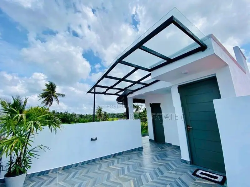Brand New 3-Storey Luxury House for Sale – Malabe