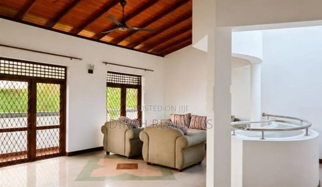 Spacious 4BR House for Sale | Maharagama (DS-008)