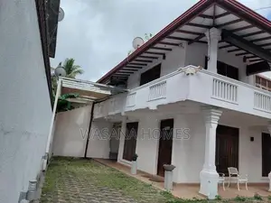 Excellent House for Sale Borelesgamuwa