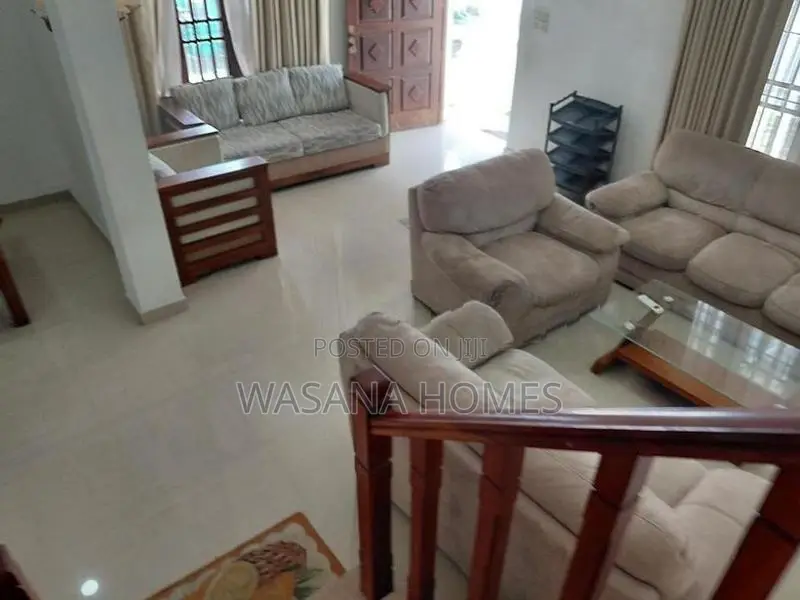 Excellent House for Sale Borelesgamuwa