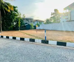 Gampaha Yakkala නගරයේ හොදම ඉඩමක්