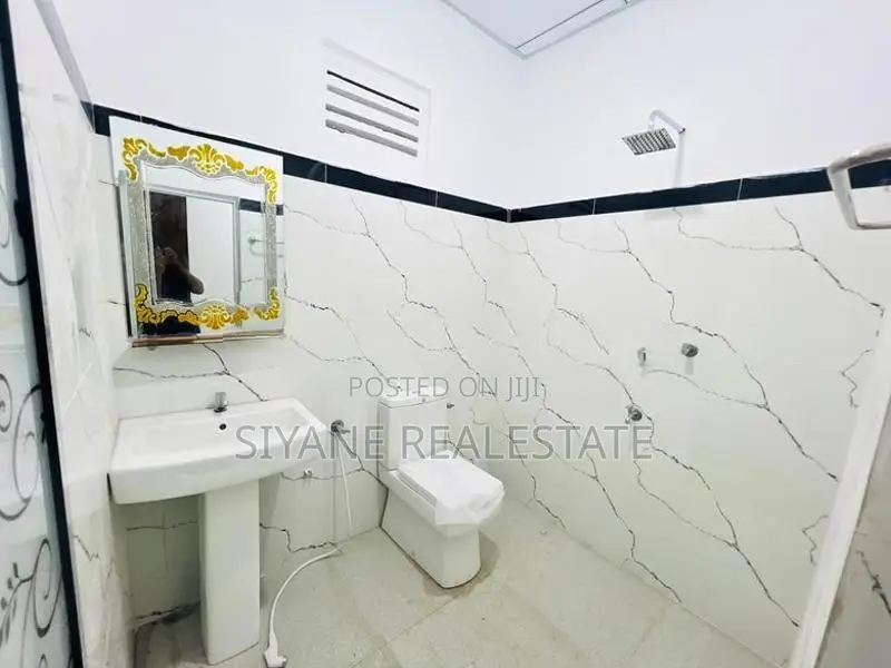 ගම්පහ යක්කල නගර ආසන්නව නවීන තනිමහල් නිවස/ New House Gampaha Yakkala