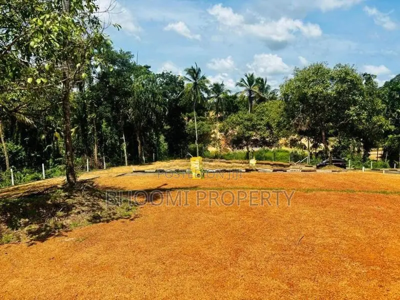 Panagoda Land for Sale D