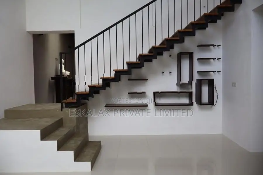 Office For Rent in Boralesgamuwa - EC191