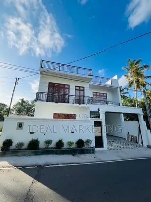 Piliyandala - Brand New House for sale