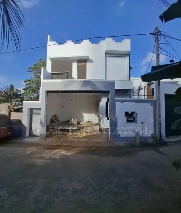 New Luxury House for Sale in Wattala,Mahabage
