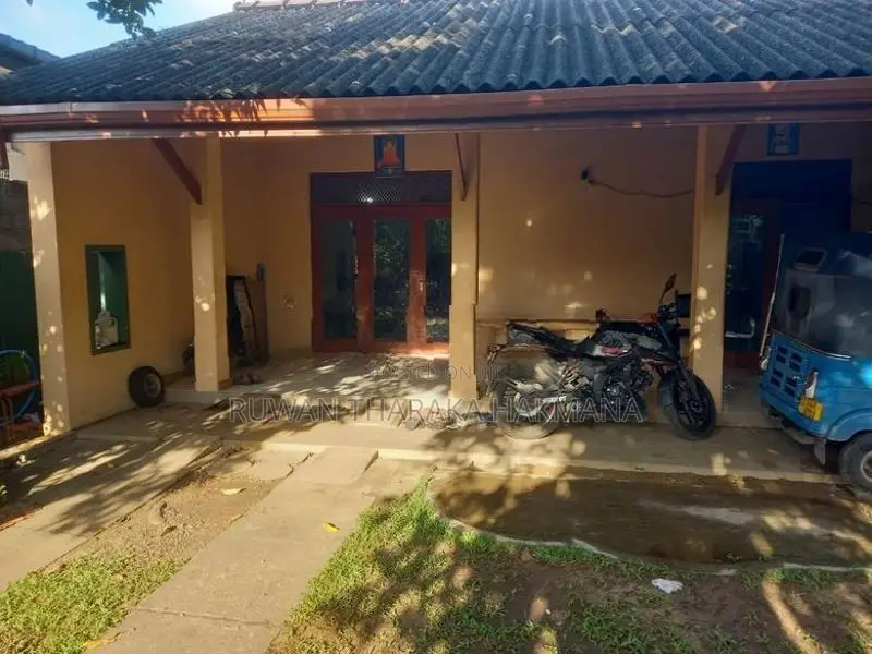 House With Land for Sale – Borupana, Ratmalana