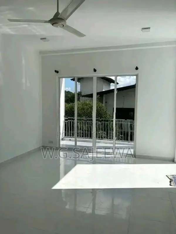 Brand New Solar Powered House Rent in Homagama Town