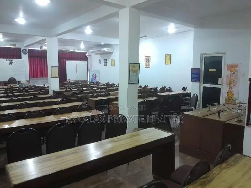 Commercial Building For Sale in Colombo 4 - EC120