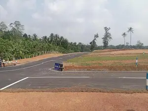 10 km to kottawa town