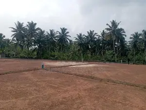 කොට්ටාව නගරයට ලඟින් වටිනා ඉඩමක්