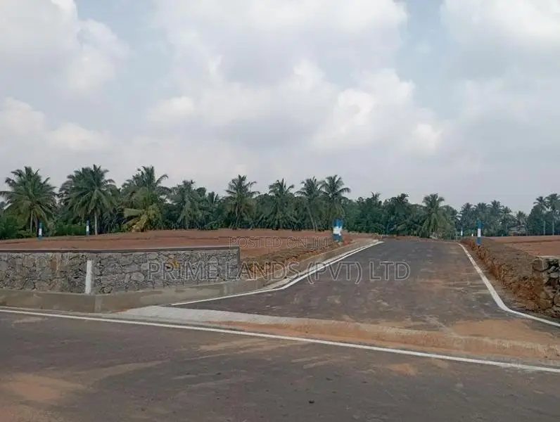 කොට්ටාව නගරයට ලඟින් වටිනා ඉඩමක්
