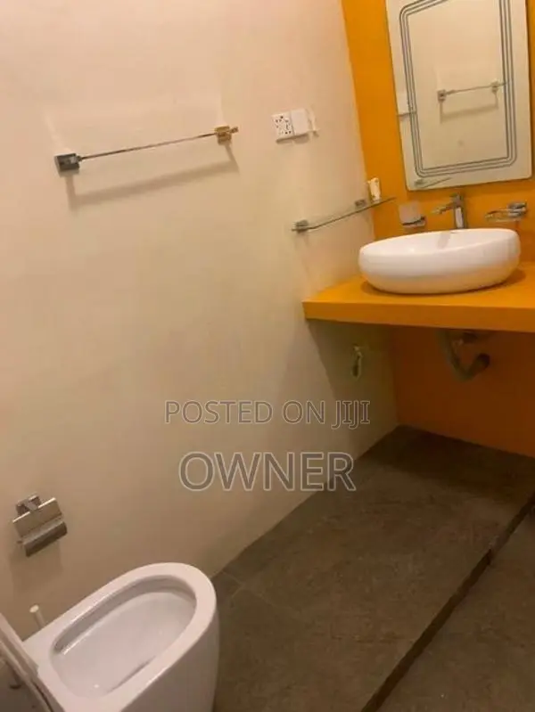 Room for Rent Makola