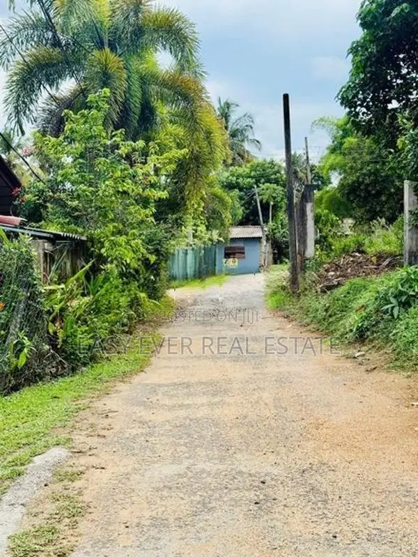 අතුරුගිරිය, වල්ගම ප්‍රදේශයේ වටිනා ඉඩම් කොටස් 2ක් විකිණීමට