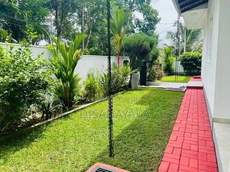 two story house for sale Ds4040