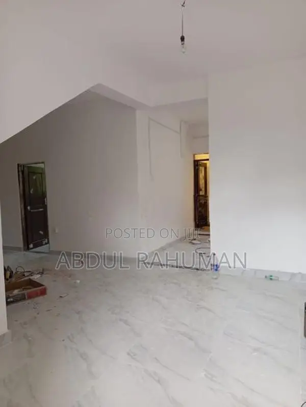 Upstair for Rent in Colombo 6