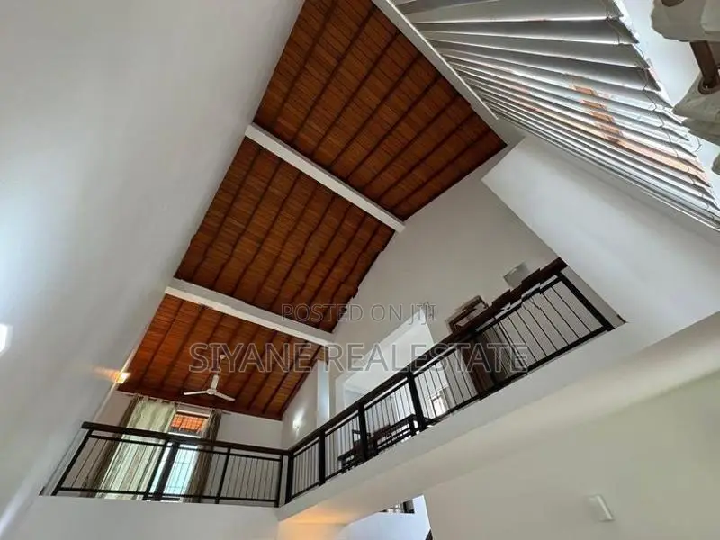 Luxury New House for Sale in Battaramulla