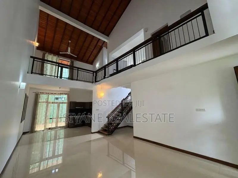 Luxury New House for Sale in Battaramulla