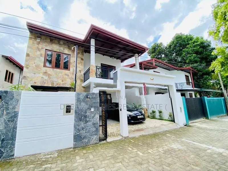 Modern 4-Bedroom House for Sale – Hokandara