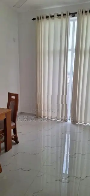 Brand New, Fully Equipped Apartment for Sale Ratmalana