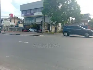35 Perch Land for Sale Seeduwa Liyanagamlla Colombo Main Road Facing