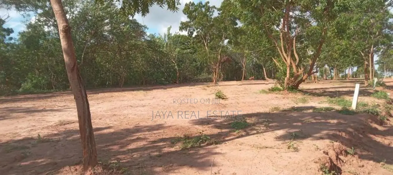 තංගල්ල මුහුදු සීමාවෙන් වටිනා ඉඩමක්