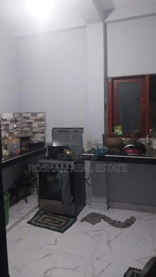 HOUSE FOR SALE EDERAMULLA WATTALA YO2903