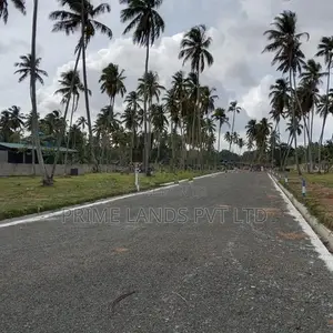 පැල්ලන්දෙණිය හන්දියෙන්ම සුපිරි ඉඩමක්