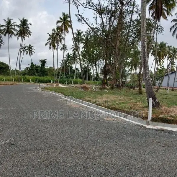 පැල්ලන්දෙණිය හන්දියෙන්ම සුපිරි ඉඩමක්