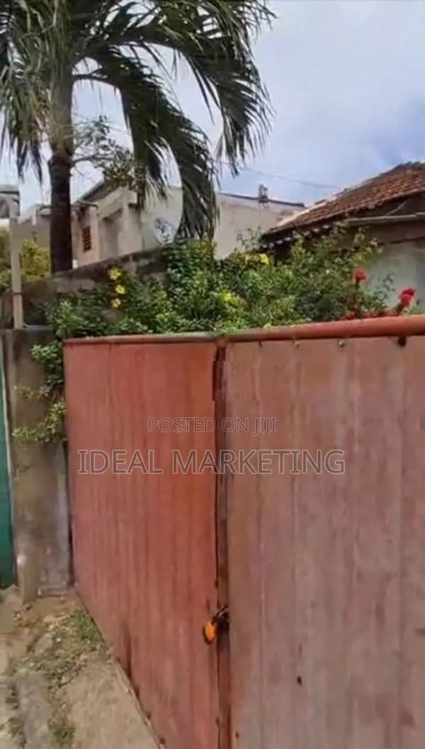 Prime Property for Sale - Raja Mawatha, Ratmalana (EM1063)
