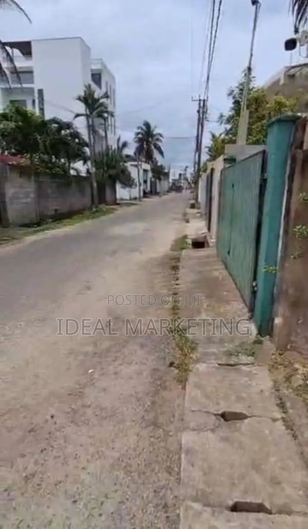 Prime Property for Sale - Raja Mawatha, Ratmalana (EM1063)