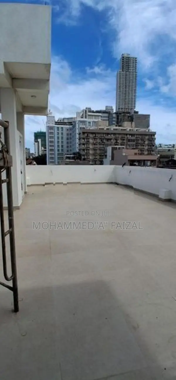 House For Rent in 5th Lane Kollupity Colombo.03