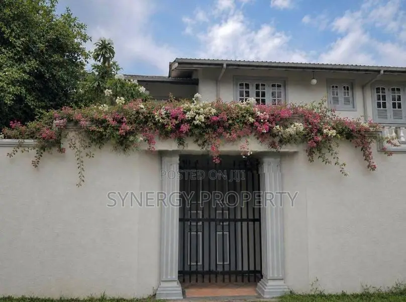 ARCHITECT-DESIGNED HOUSE FOR SALE – KIRIBATHGODA(HO-GAMKG-243)