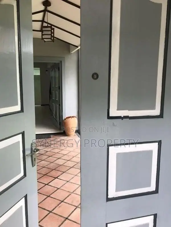 ARCHITECT-DESIGNED HOUSE FOR SALE – KIRIBATHGODA(HO-GAMKG-243)
